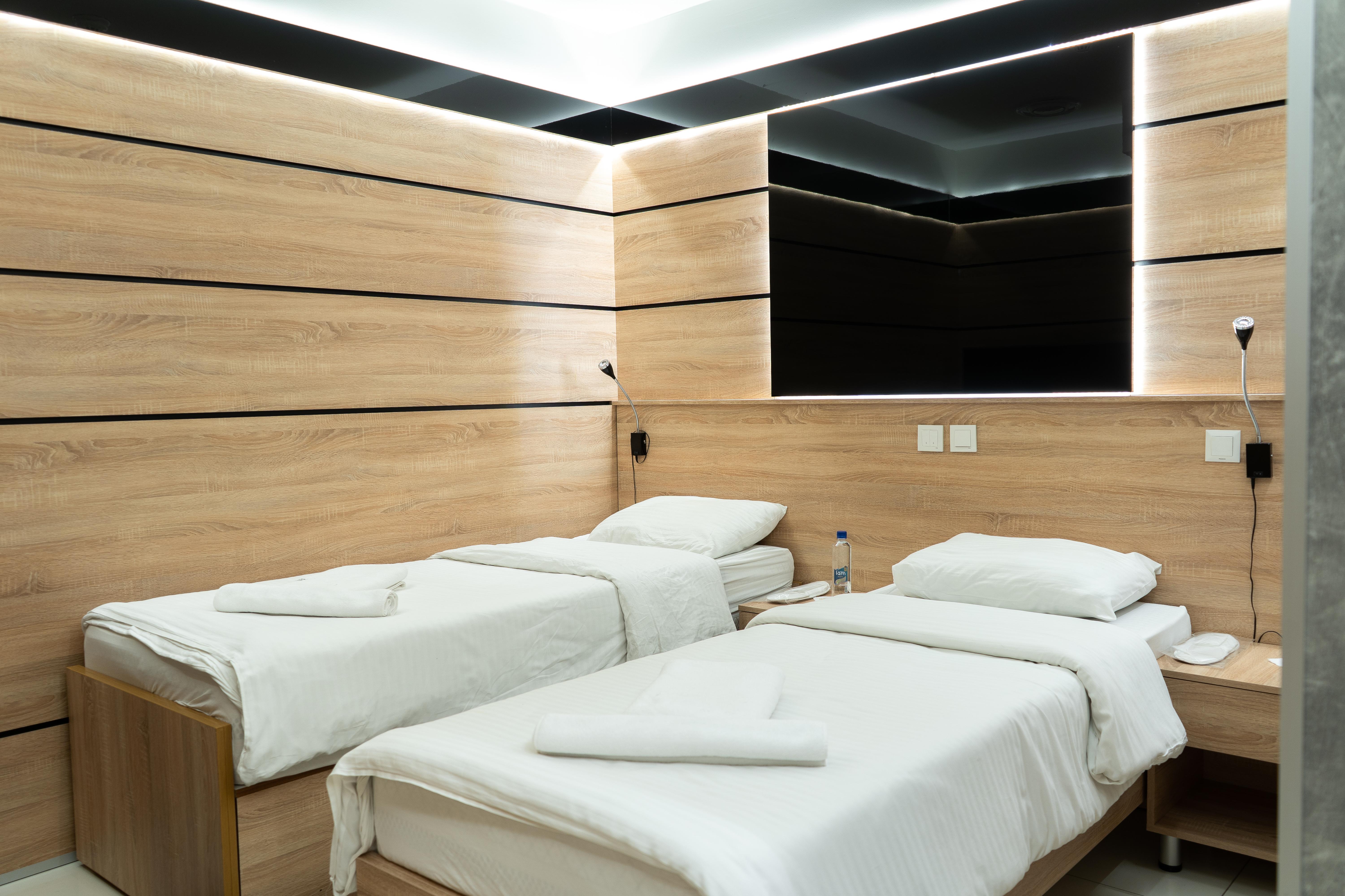 Hotel De Koka Скопие Екстериор снимка