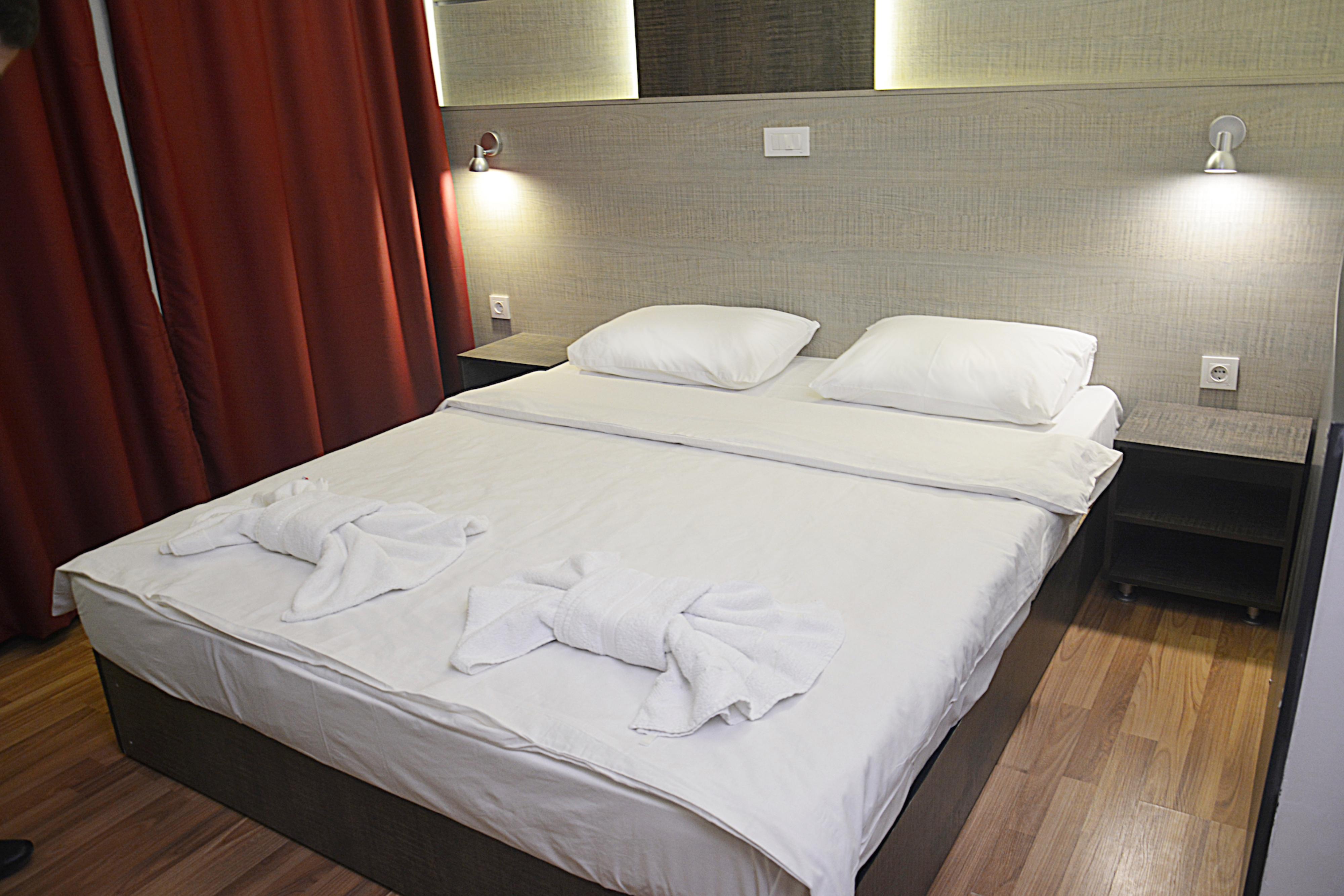 Hotel De Koka Скопие Екстериор снимка