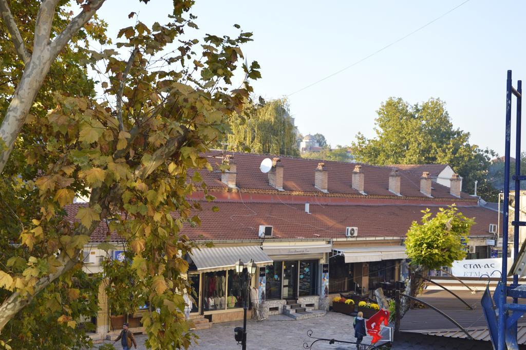 Hotel De Koka Скопие Екстериор снимка